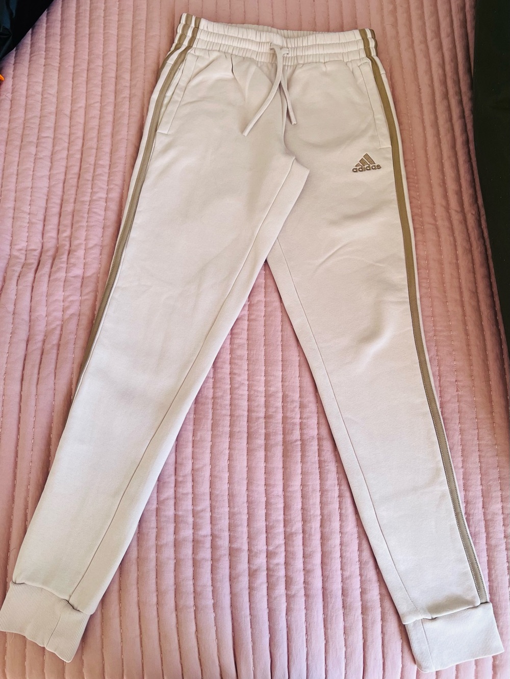 Adidas  Women’s  Jogger Sweat Pants XS Beige